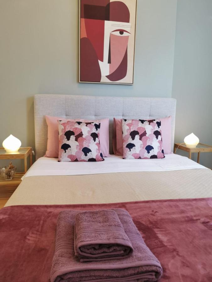 Cozy Holiday Apartment In Larnaca Near Foinikoudes Exterior photo